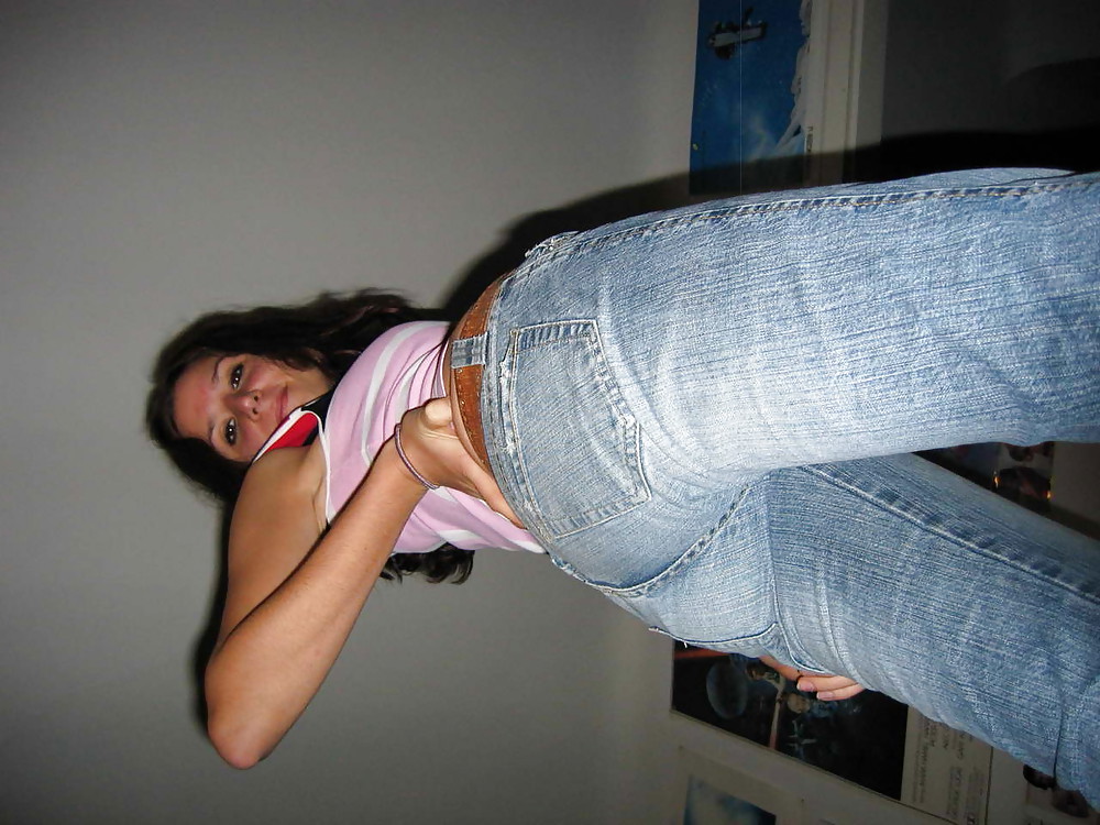 Königinnen In Jeans Lvxxxii #18463115