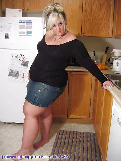 Hoochie hottie
 #15844128