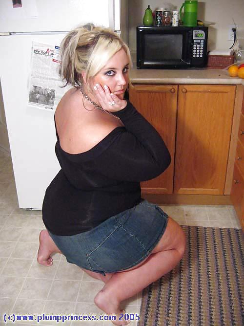 Hoochie hottie
 #15844152