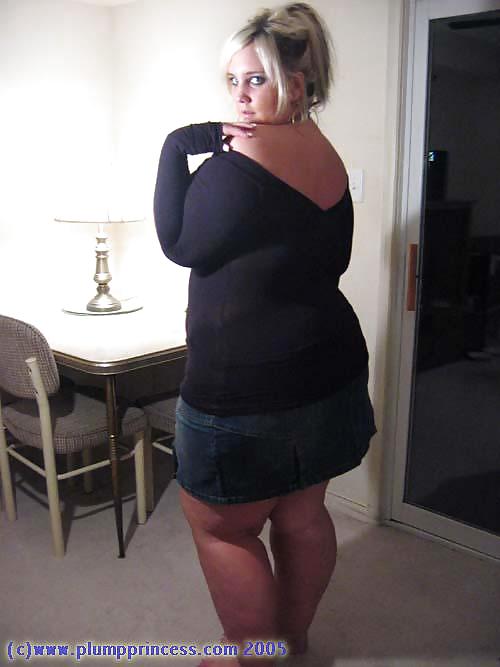 Hoochie hottie
 #15844328