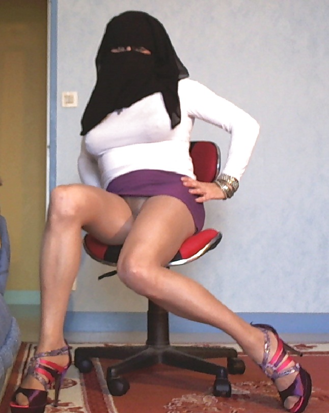 Leila niqab 8
 #12553523