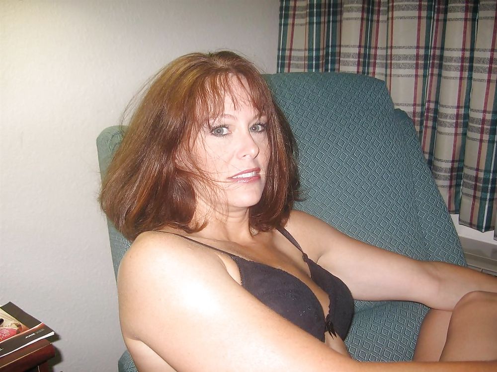 Mature whore likes in the ass #22189517