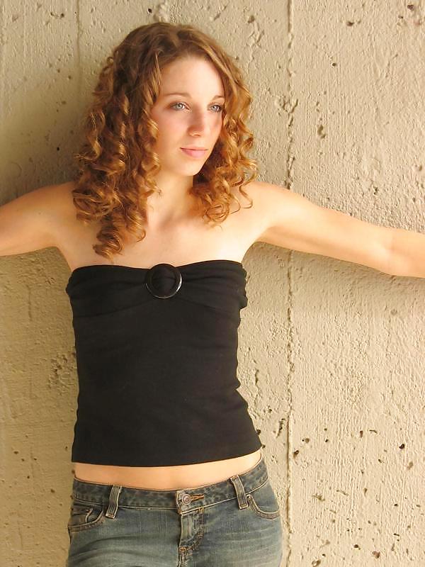 BETTY #4032285