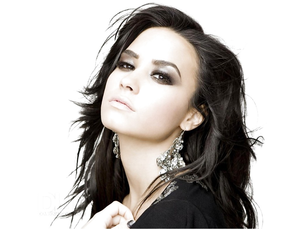 Demi Lovato #20081183