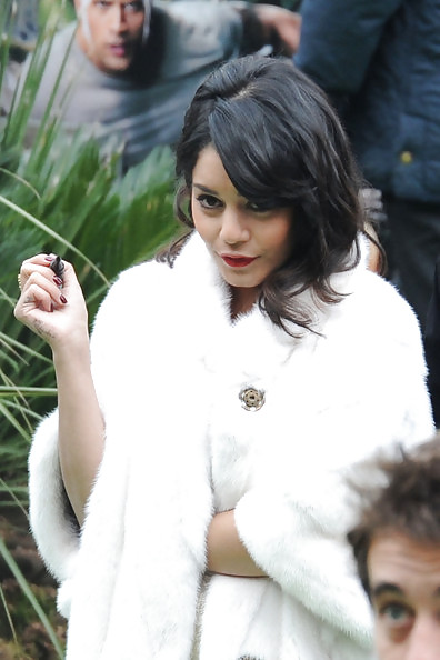 Vanessa Hudgens Mega Collection 2 #7337508