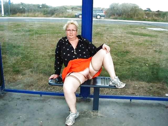 OVER 40 NUM 22 #9907657