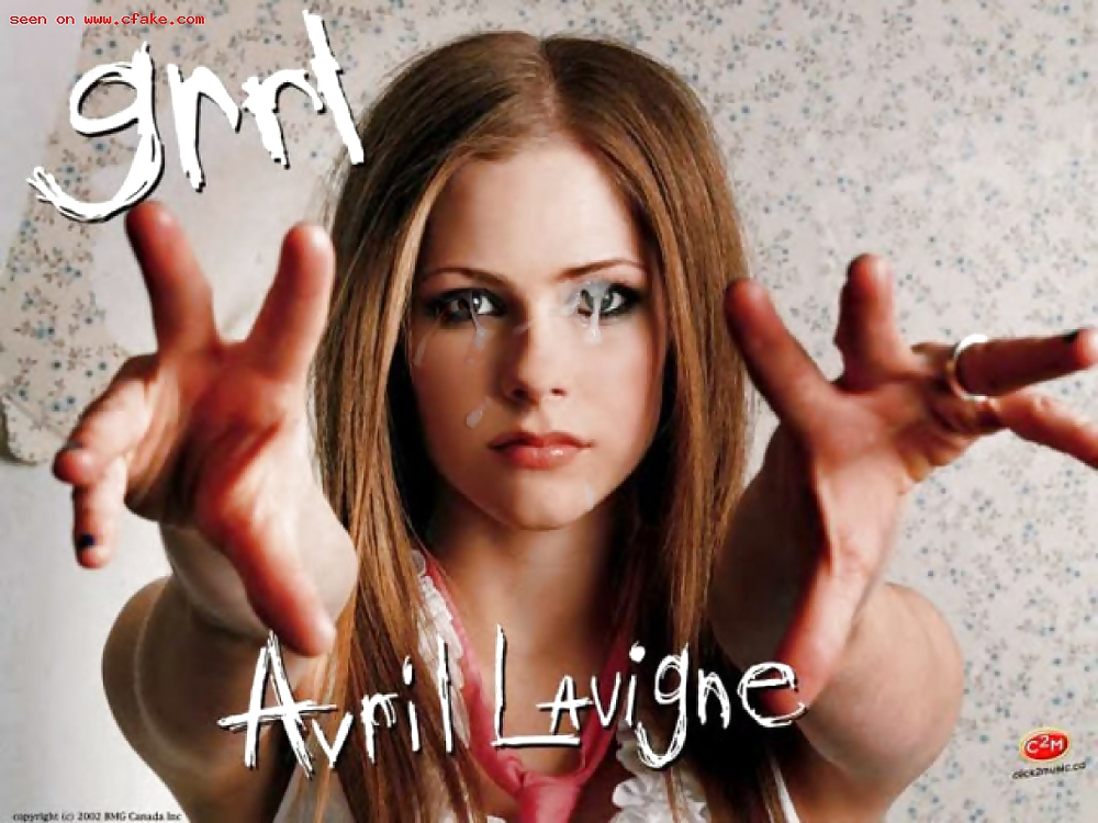 Avril Lavigne fakes #6448571