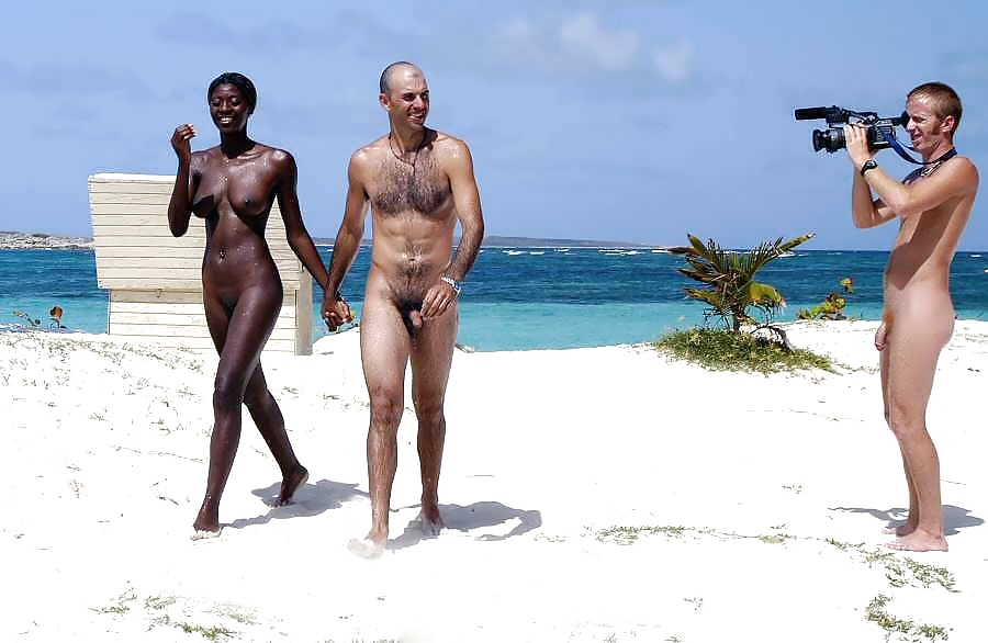 I love to be nude #4092454