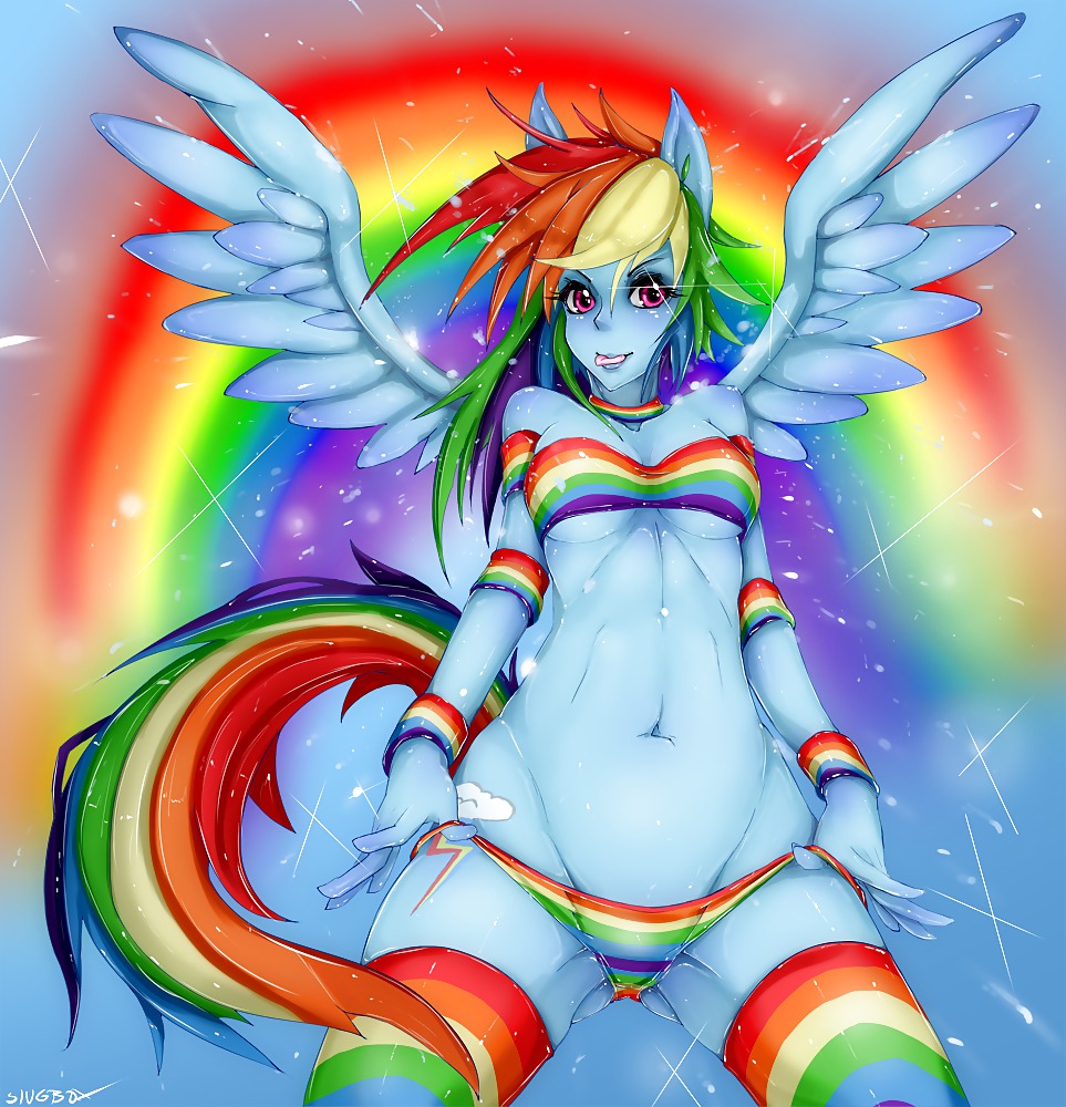 Funny but somehow sexy:  My Little Pony #6999110