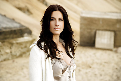 Gracia baur
 #15104846