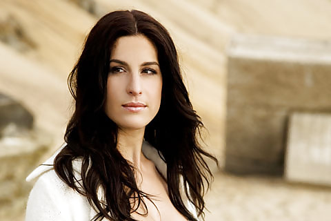 Gracia baur
 #15104861