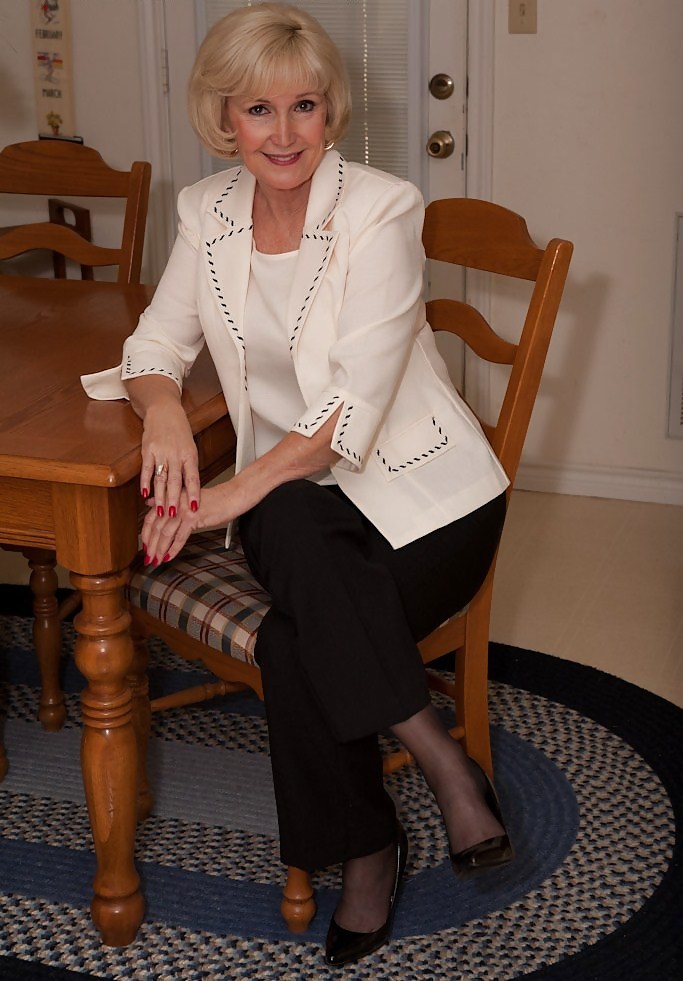 Mature Mama's 13 #3404275