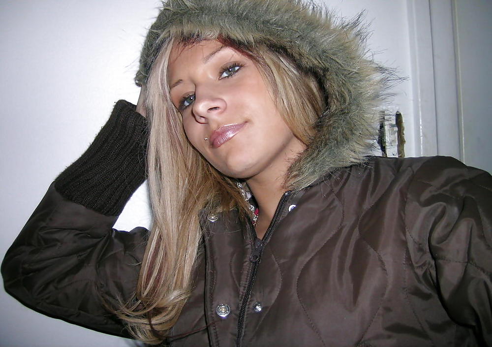 Sweet young girl #3710328