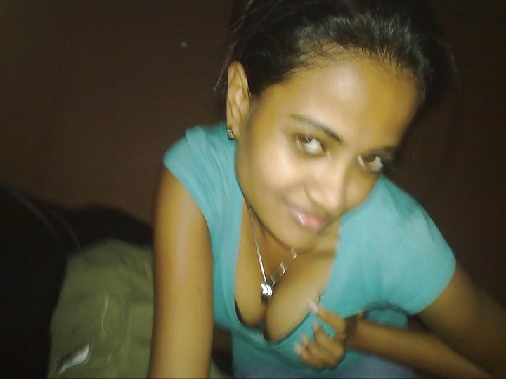 Srilankische Hottie 2.1 #16884544