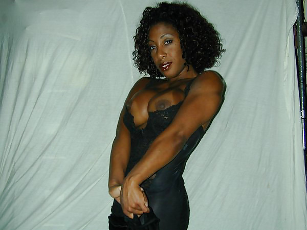 Fit dark Mimi posing #17264500