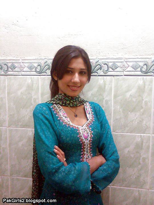 Paki sluts in salwar kameez #19180209