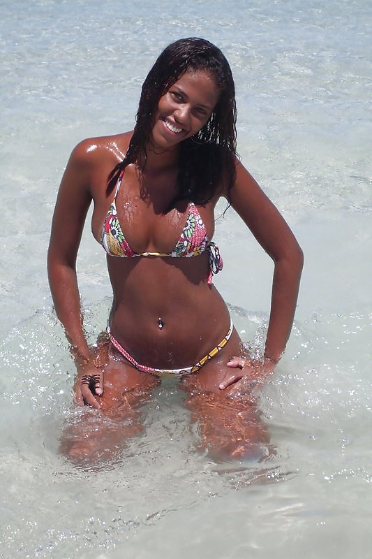 Morena novinha, piriguete Brasil #9954361