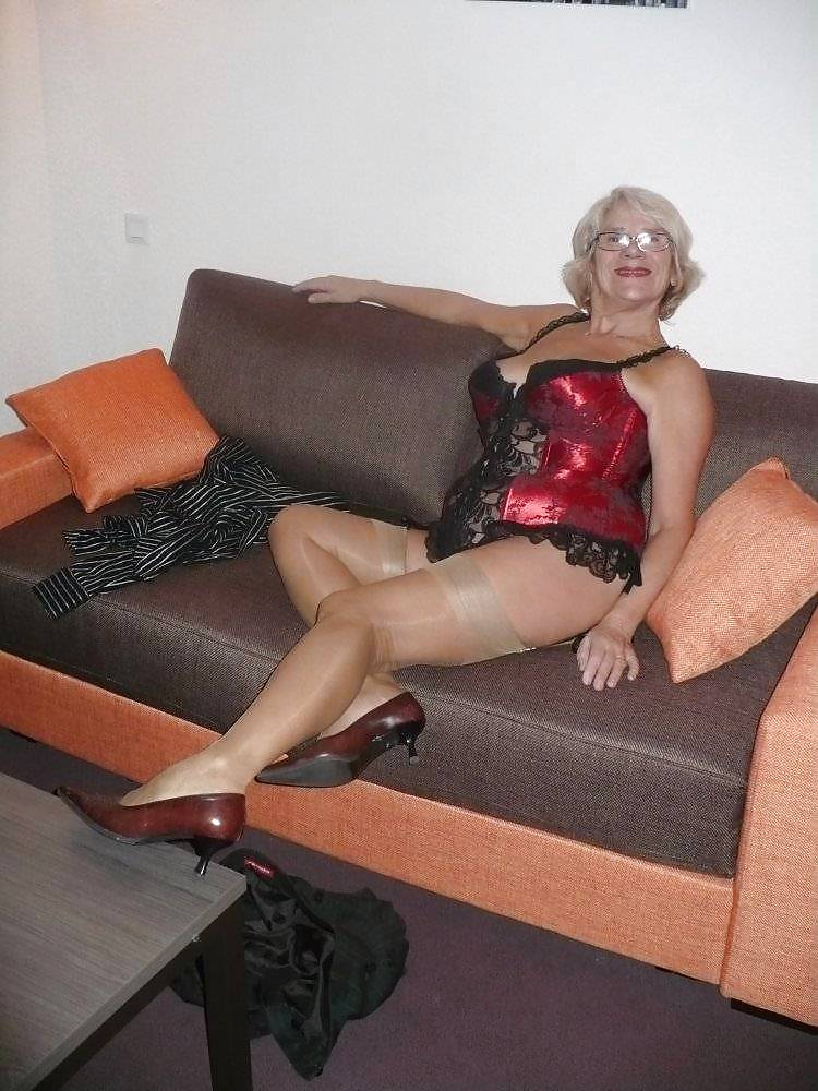 Mature Beauty - Annick 59 #3436647
