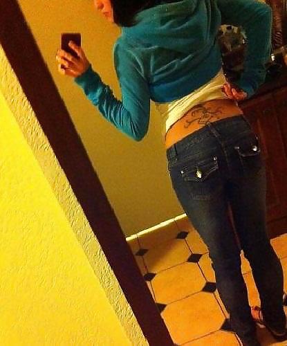 SEXYY TENNS
