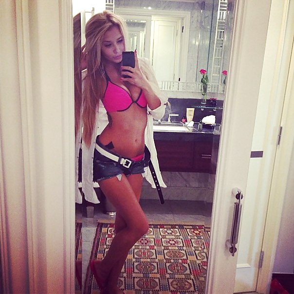 Sweet Russian babe
 #20875396