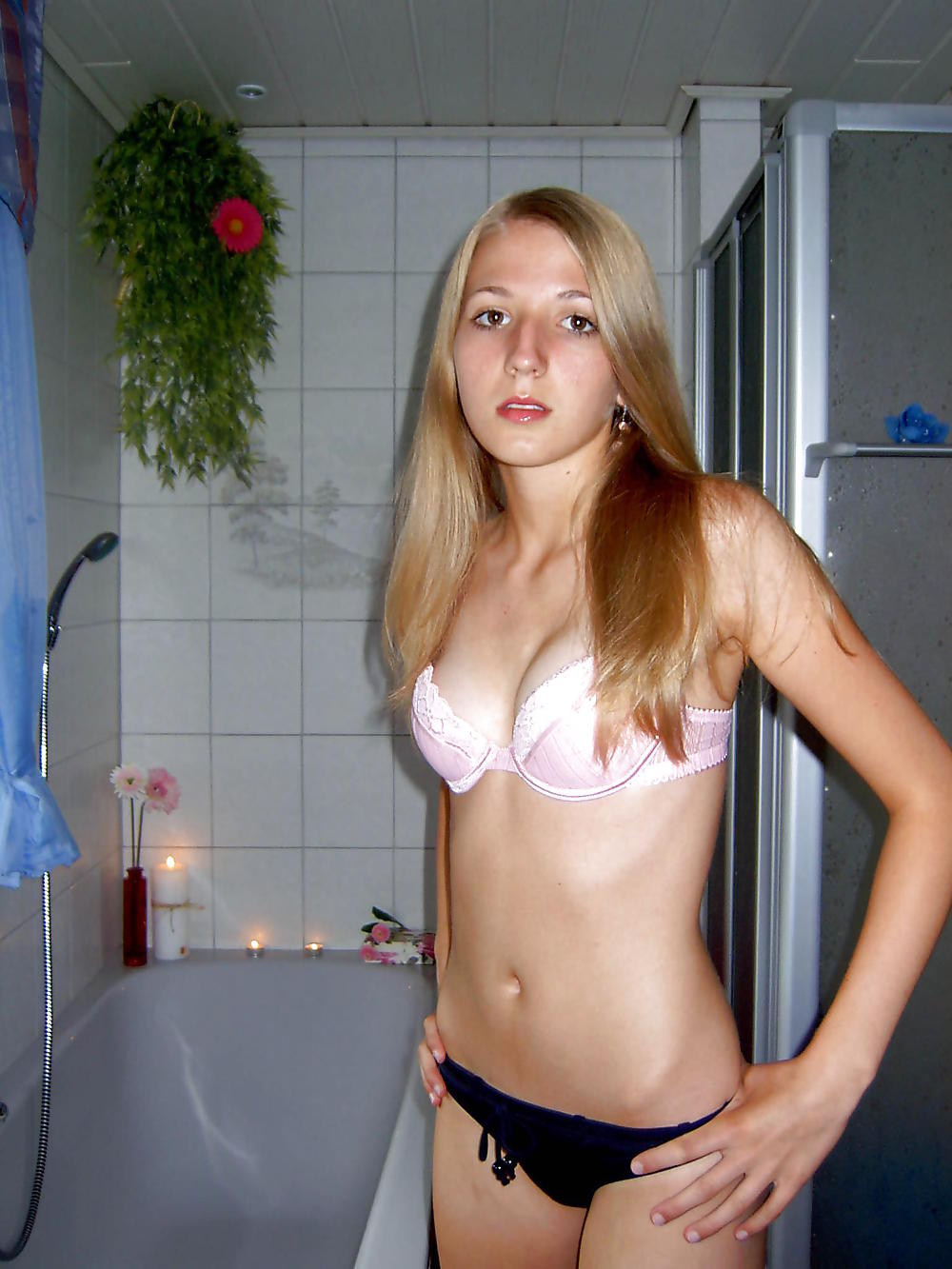 Niedlich Deutsch Teeny Blonde Iii #6939305