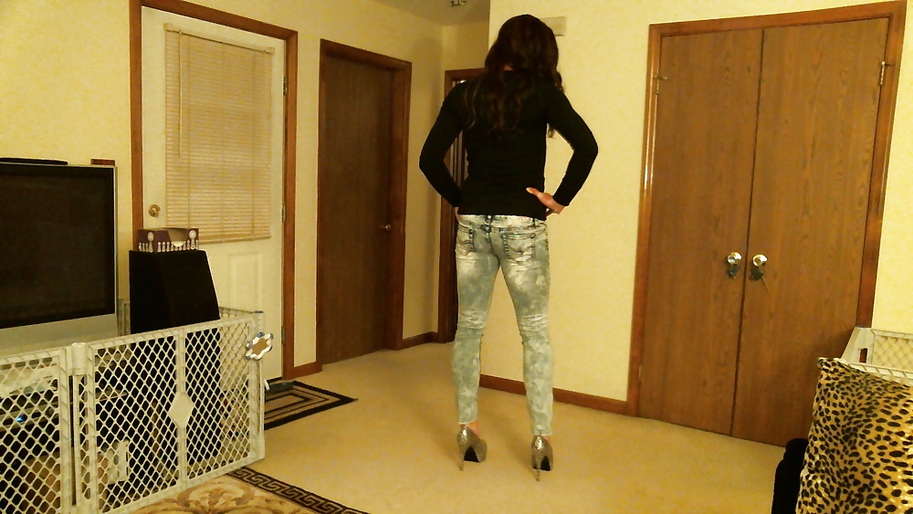 Pantalones de piel
 #18672043