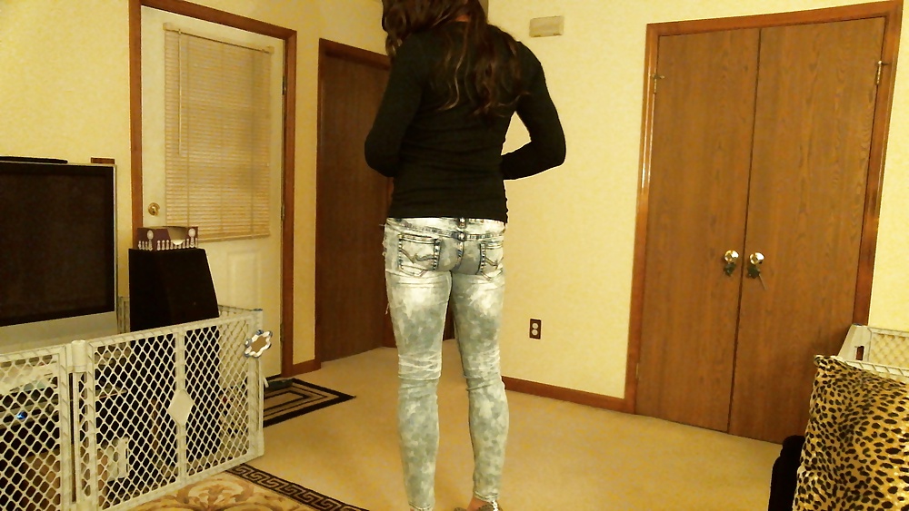 Pantalones de piel
 #18672054