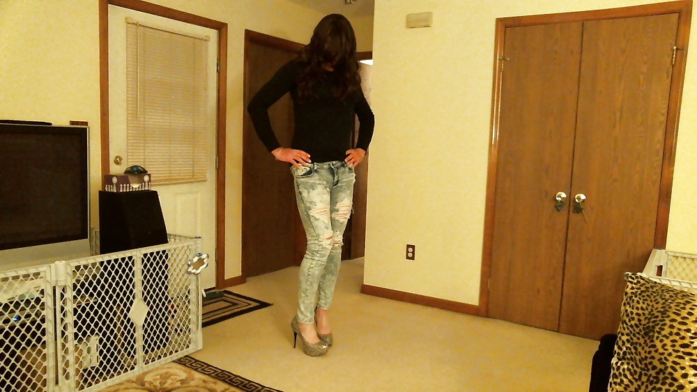 Pantalones de piel
 #18672099