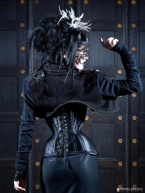 Kinky 4
 #16184904