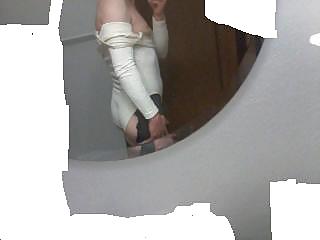 A quick bit of xdressing alone #16135097