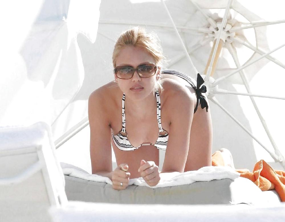 Jessica alba 4 #3916480