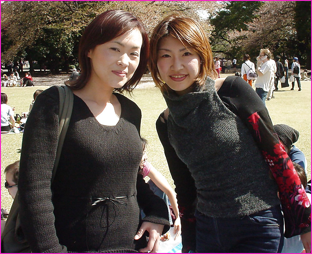 Verschiedene Japanische Mädchen Auf Der Straße Pt 1 #13041422