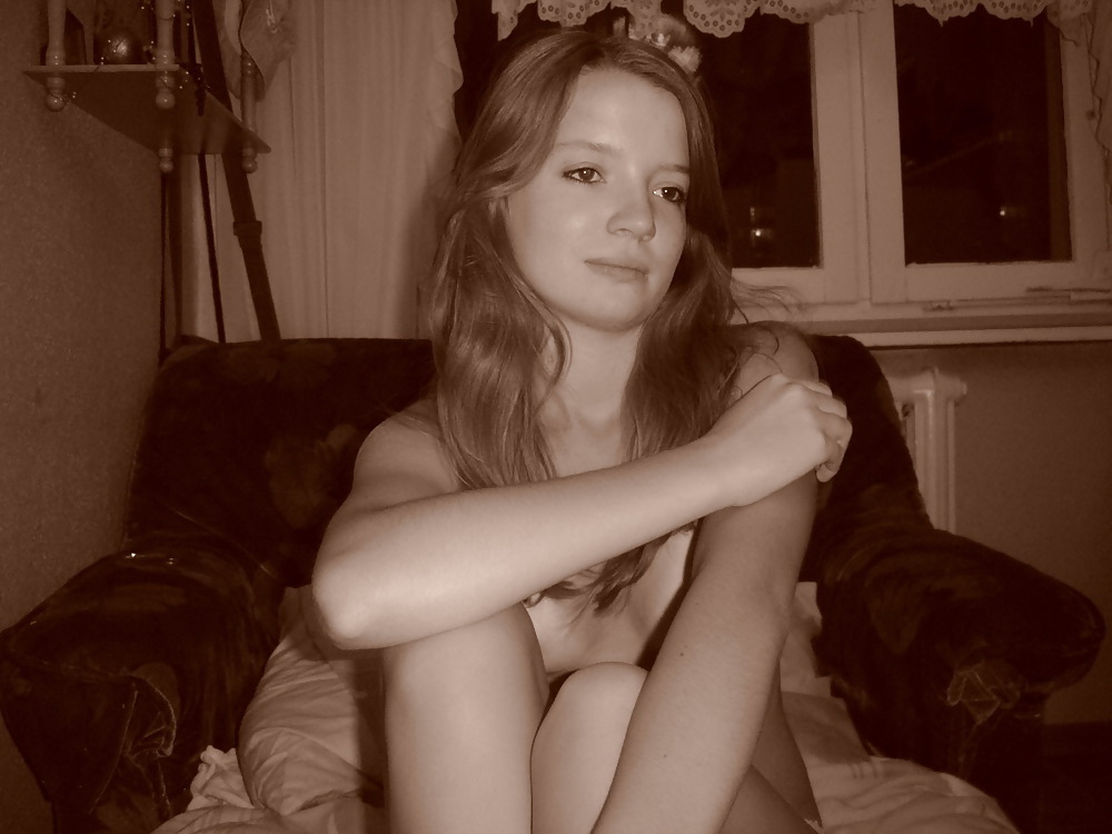 ExgfCol All of Hot Russian Teen Dasha (Sepia 9of12) #8863114