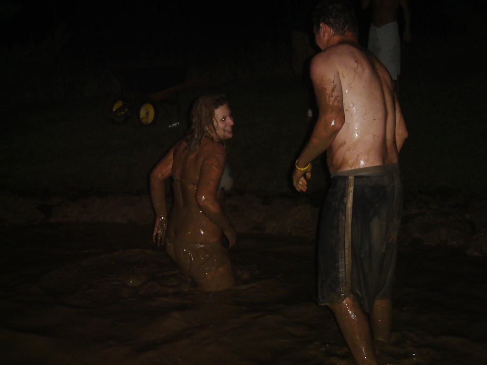 Mud Pit #3545626