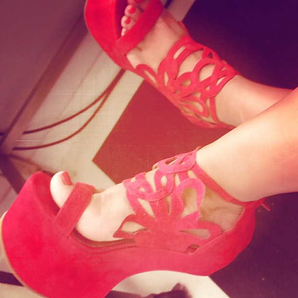Snookis feet  #16455921