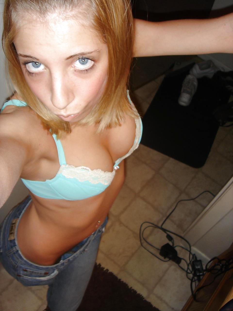 Sujetadores 102
 #22229509