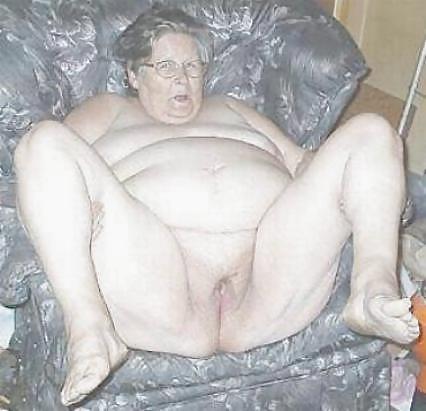 イギリスのbbwグラニー、65歳
 #4740583