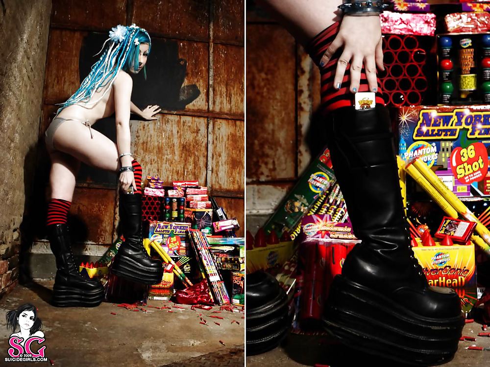 Porphyria - Pyroerotica #8832770