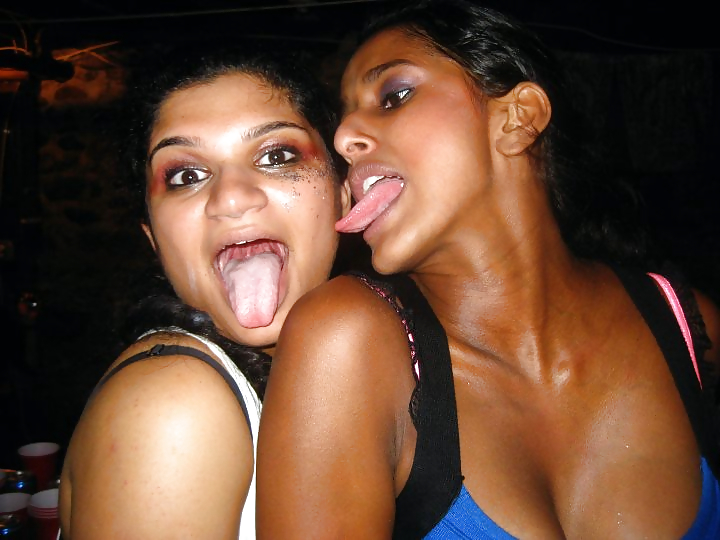 Perfectas chicas indias-desi
 #14202561