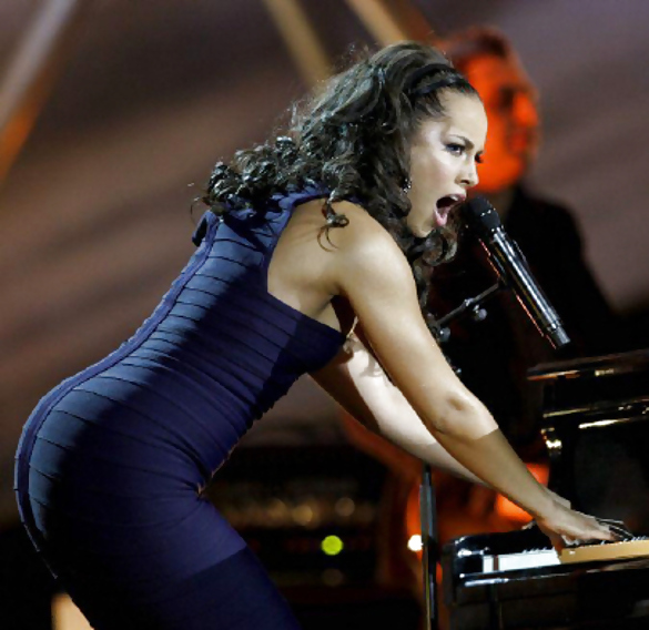 Alicia keys
 #22538614