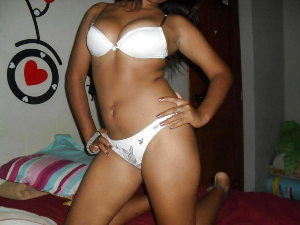 Mujer (amiguitas 45)
 #15244309