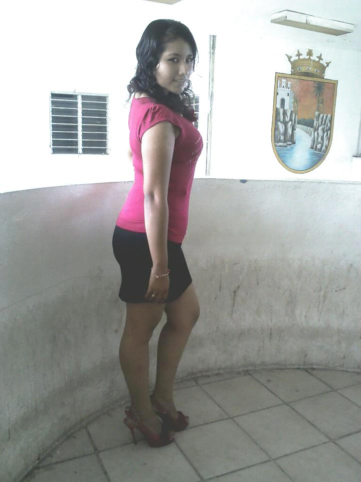 Mujer (amiguitas 45)
 #15244357