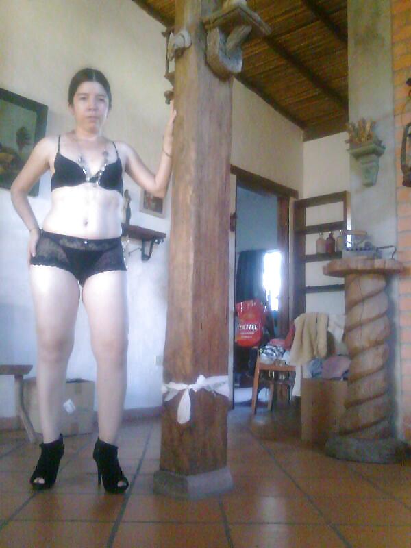 Mujer (amiguitas 45)
 #15244419