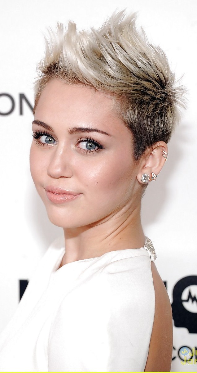 Miley cyrus mega collection 5
 #15696780