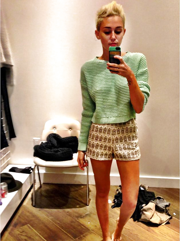 Miley Cyrus mega collection 5
 #15696943