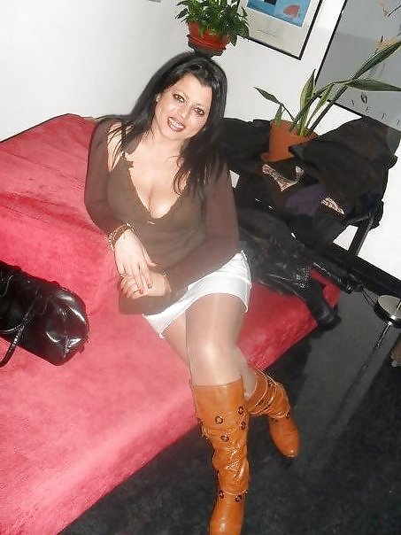 ¡¡¡Milf caliente de Italia que me follaría!!!
 #4696883