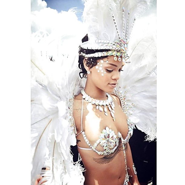 Rihanna - La Seule Et Unique Fille Sexy #17844470