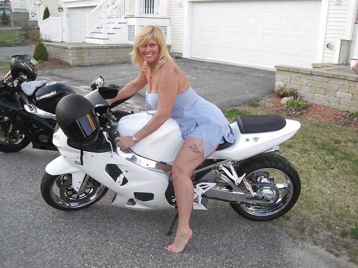 More milf for comments #9129626