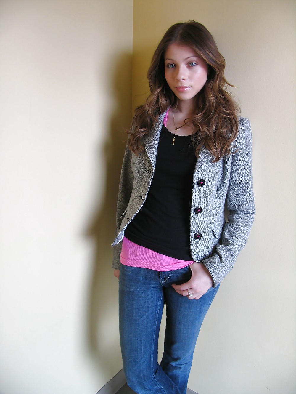 Michelle Trachtenberg - Tight JEANS, phase 2 #9681932
