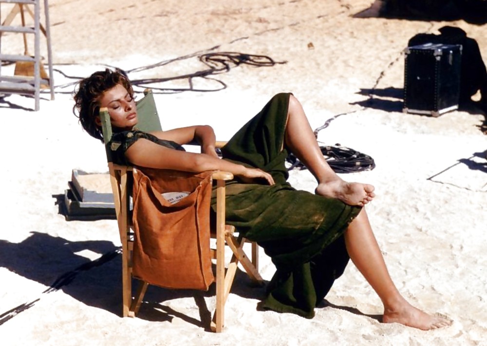 Sophia Loren Feet #15220156